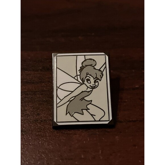 WDW Tinker Bell PWP‎ Collection Black & White Snapshots Portrait Pin - Picture 1 of 4